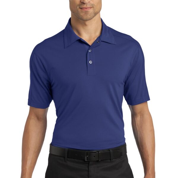 Linear Polo Thumbnail
